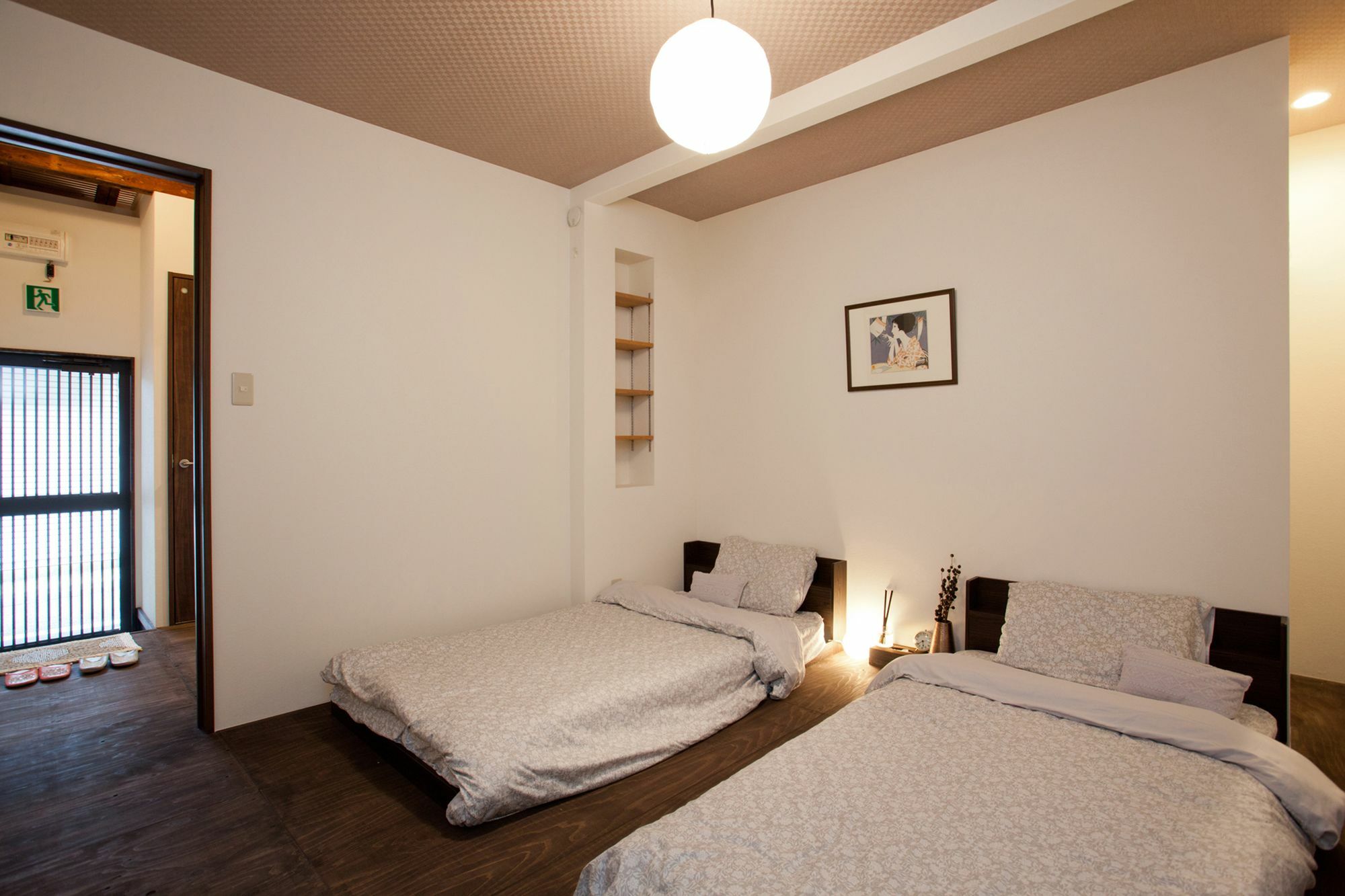 אוסקה Guest House Kurofuneya מראה חיצוני תמונה