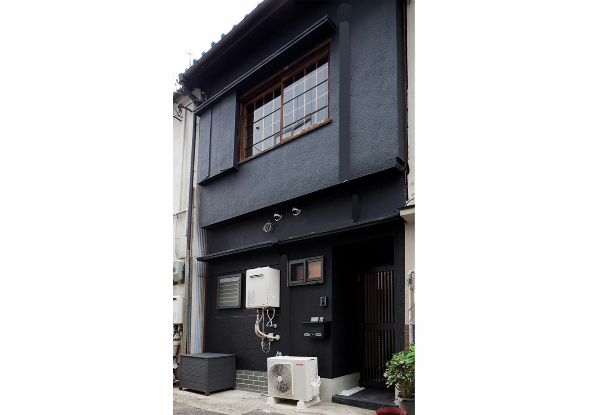 אוסקה Guest House Kurofuneya מראה חיצוני תמונה